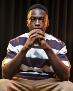 Lire la suite à propos de l’article Portrait : Wilson Botoyiye, le pari d&rsquo;une jeunesse qui transforme le digital en opportunités