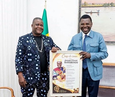 You are currently viewing Assemblée nationale : L’ADESZIO-ILUPEJU et des docteurs Honoris Causa reçus par Djogbénou