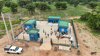 You are currently viewing ACCÈS UNIVERSEL À L’EAU POTABLE EN MILIEU RURAL A PERERE | BORGOU : À Sontou, 28 Bornes-fontaines et 71,8 km de réseau font de l’eau potable un service public de proximité