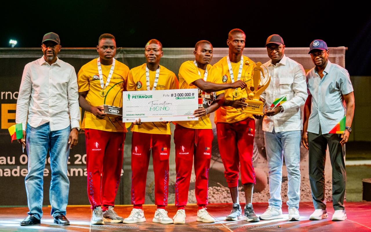 Lire la suite à propos de l’article 2e édition du Tournoi National de Pétanque : Double sacres pour l’Atlantique, le Mono grand gagnant chez les hommes
