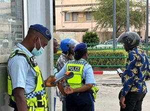 Lire la suite à propos de l’article Excès de vitesse à Cotonou : Plusieurs conducteurs verbalisés lors d’un contrôle