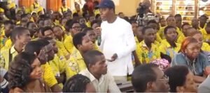 Lire la suite à propos de l’article Rentrée académique 2026-2027 : L’UNSTIM d’Abomey bénéficie de neuf nouveaux bus