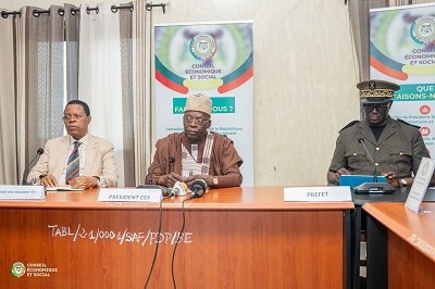 Lancement des activités des CES départementaux : Abdoulaye Bio Tchané à l’écoute des préoccupations du Plateau