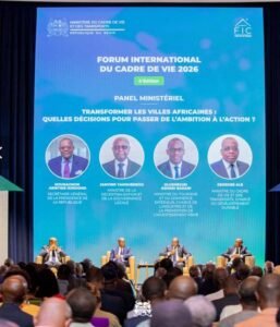 Lire la suite à propos de l’article Forum International du Cadre de Vie: Le ministre Georges Alé lance la 4e édition portant sur la sobriété carbone