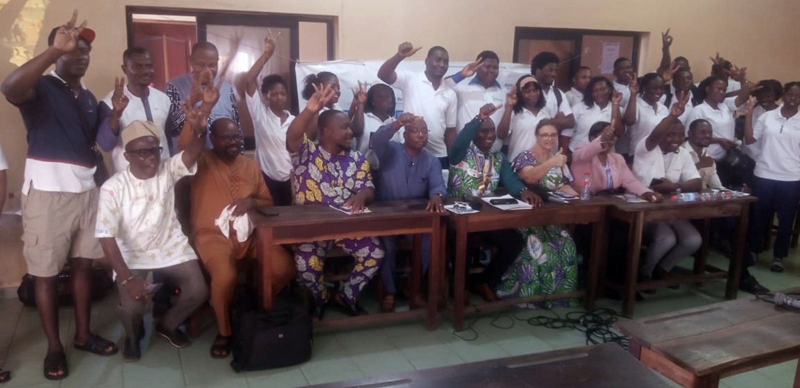 You are currently viewing Sécurité routière au Bénin : Le Rotary Club d’Abomey-Calavi sensibilise les étudiants de l’ESAE aux comportements à risque