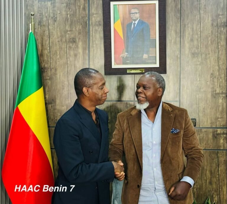 Sorti d&rsquo;audience à la Haac: Claudy Siar annonce de prochaines assises de la presse