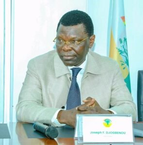 Lire la suite à propos de l’article UP le Renouveau : Joseph Djogbénou installe les présidents des 15 commissions techniques permanentes