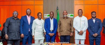 You are currently viewing Assainissement de l&rsquo;écosystème numérique au Bénin : 89 exploitants de sites internet signent leur convention avec la HAAC